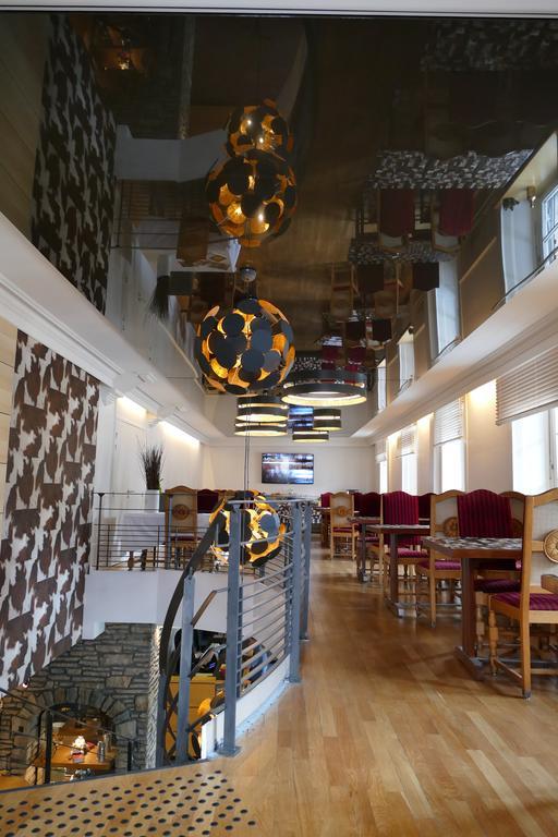 Logis Hotel Le France Villers-le-Lac Εξωτερικό φωτογραφία